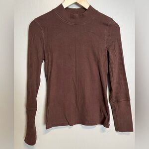 Brown Fitted Ribbed Long Sleeve Tee, women’s size large